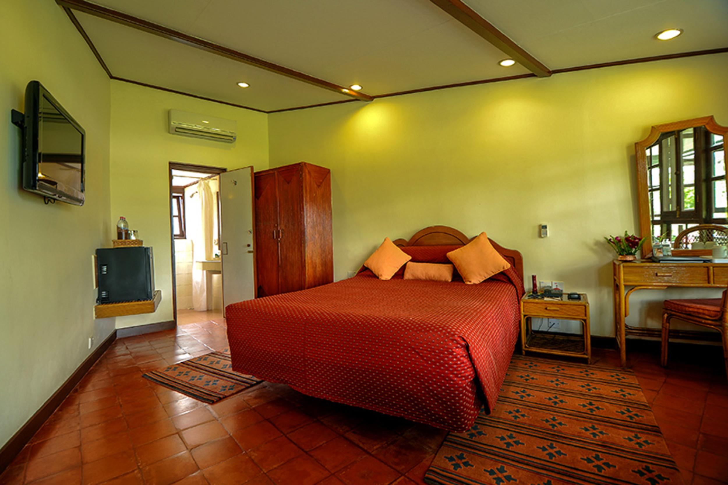 Fish Tail Lodge Pokhara Exterior photo