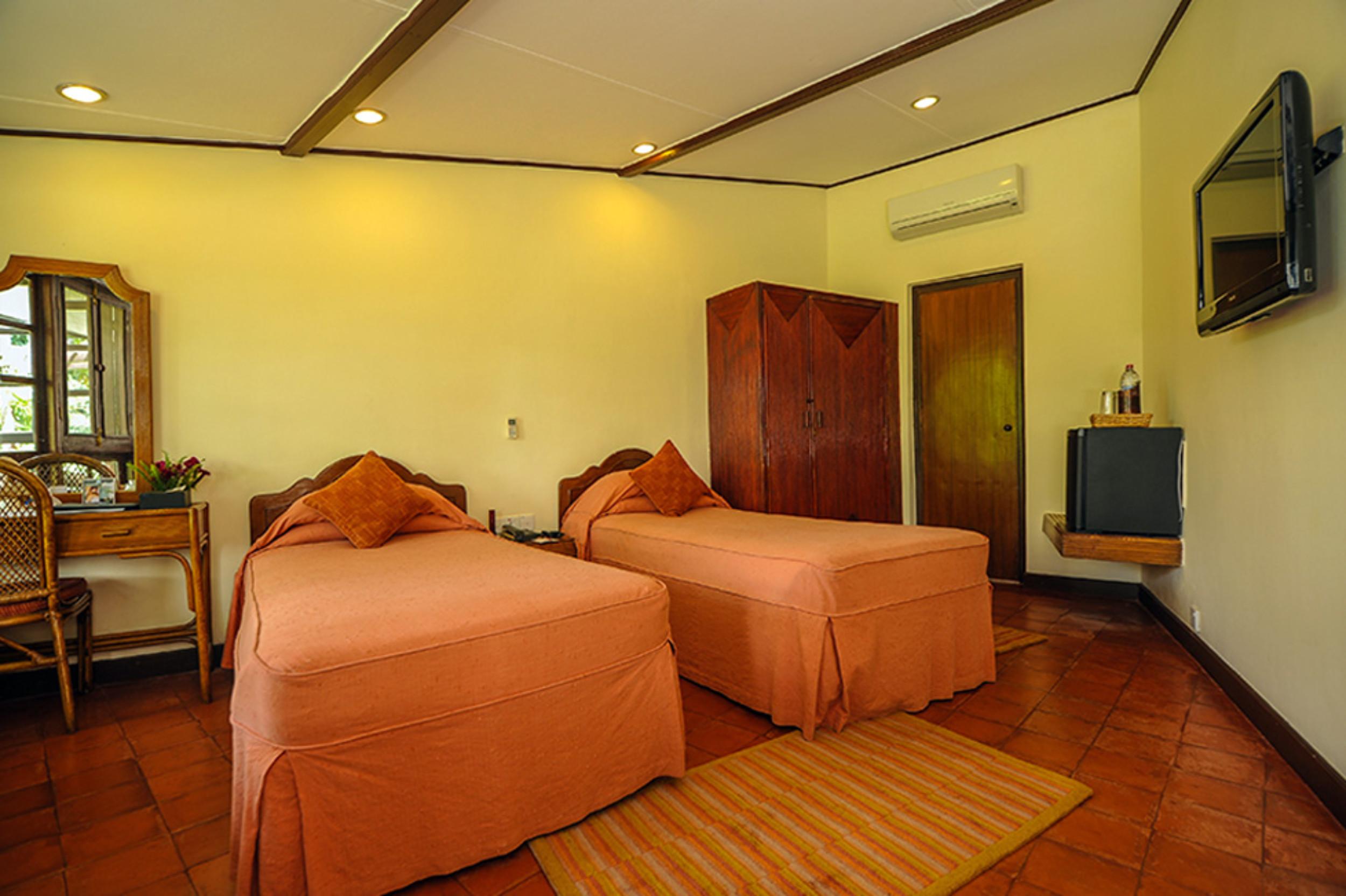 Fish Tail Lodge Pokhara Exterior photo