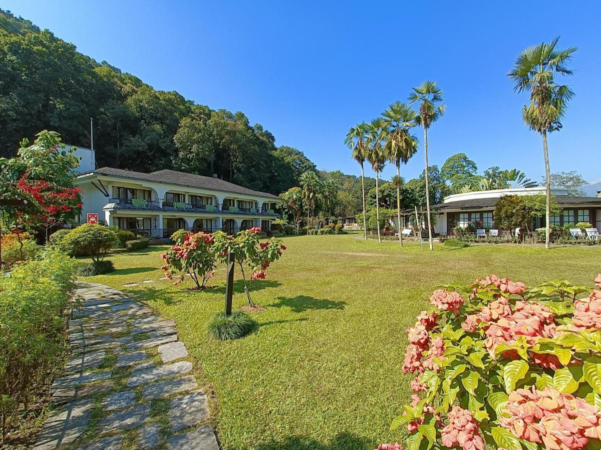 Fish Tail Lodge Pokhara Exterior photo